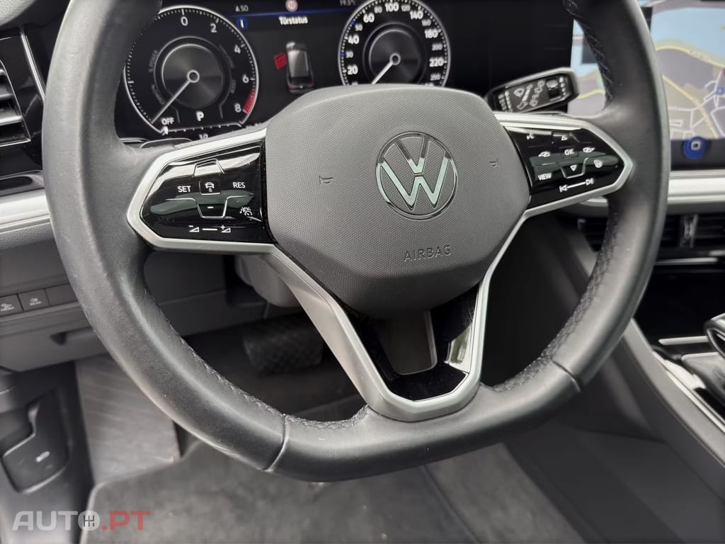 Volkswagen Touareg I.V.A DEDUTIVEL 3.0 TSI eHybrid