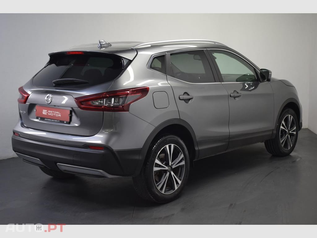 Nissan Qashqai 1.3 DIG-T N-CONNECTA