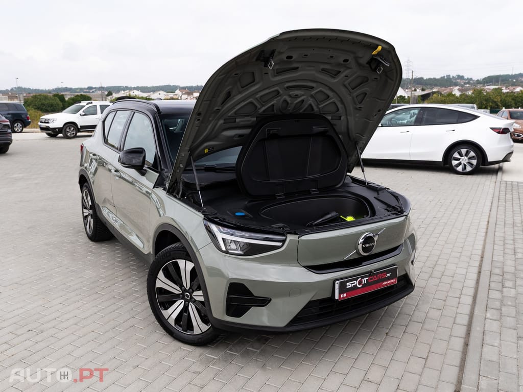 Volvo XC40 Recharge Plus