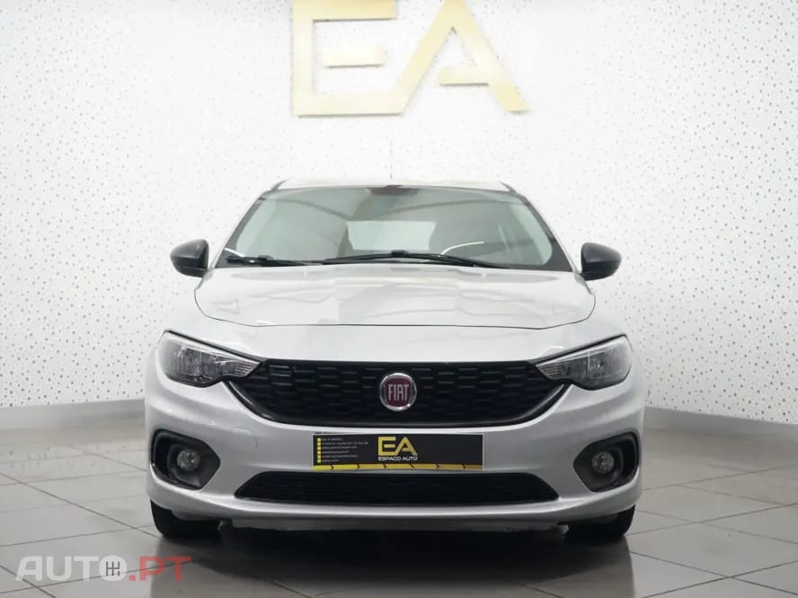 Fiat Tipo 1.3 M-Jet Lounge