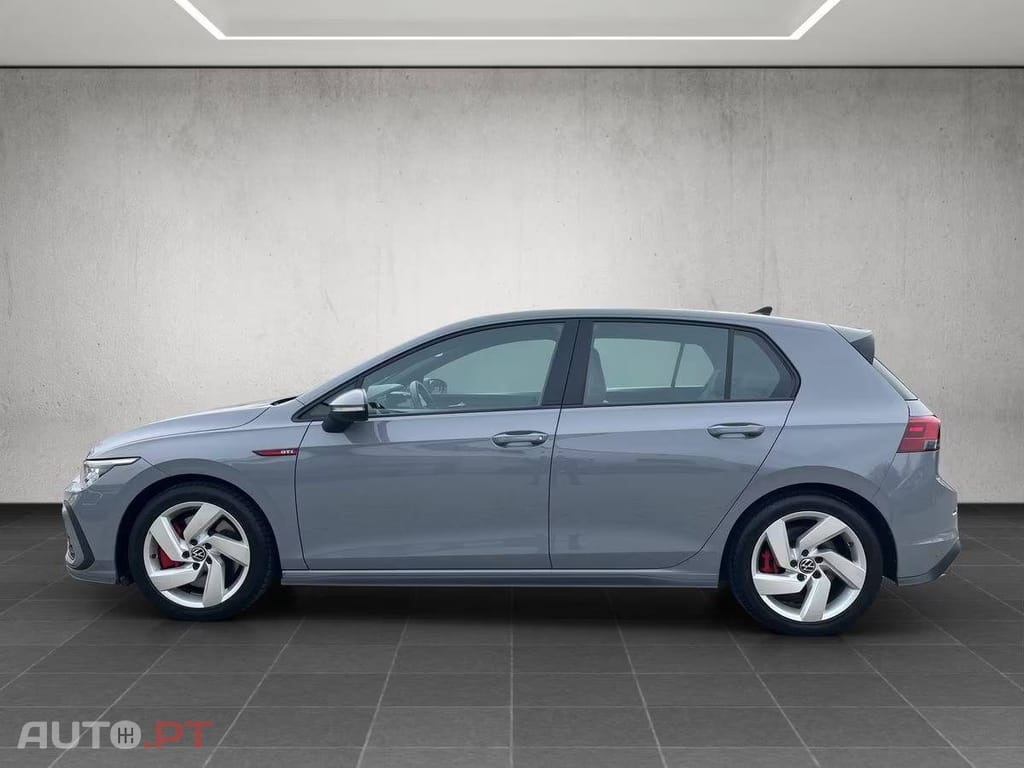 Volkswagen Golf 2.0 TSI GTI DSG