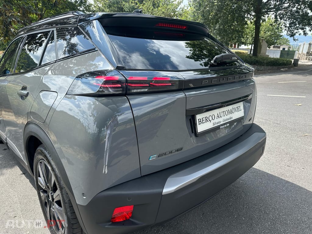 Peugeot E-2008 50 kWh GT Pack