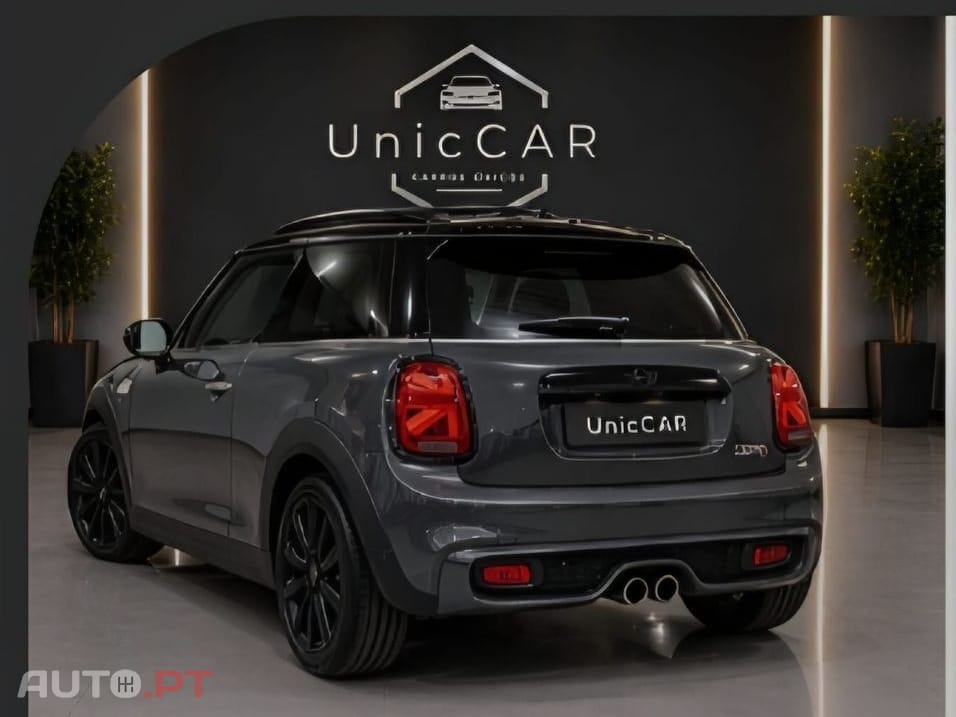 MINI Cooper Cooper S Auto Desportiva