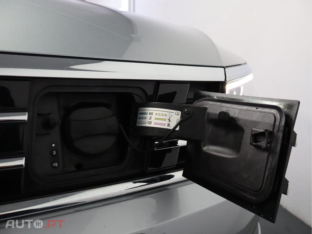 Volkswagen Passat GTE Plug-in Variant