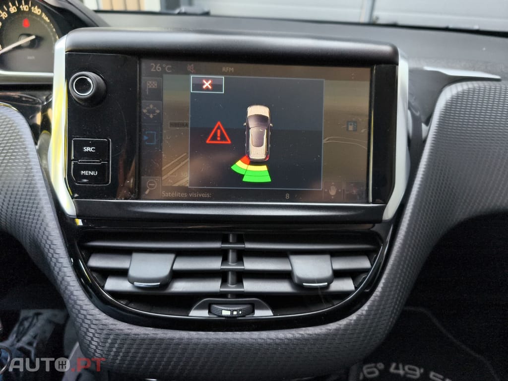 Peugeot 2008 1.2 PureTech Crossway
