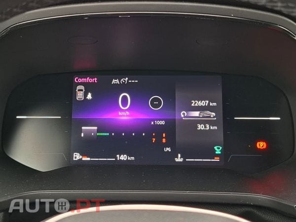 Renault Captur 1.0 TCe 100 Bi-Fuel techno