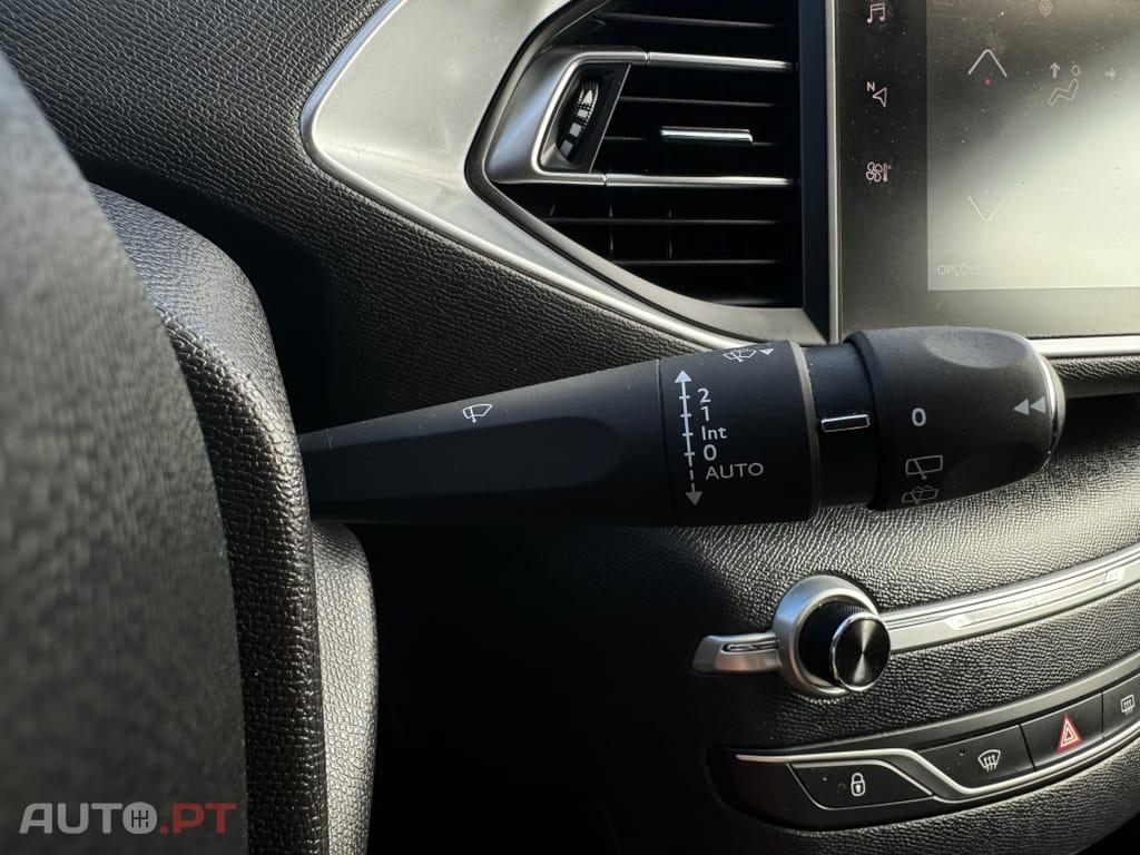 Peugeot 308 PureTech 130 GPF Stop & Start Tech Edition