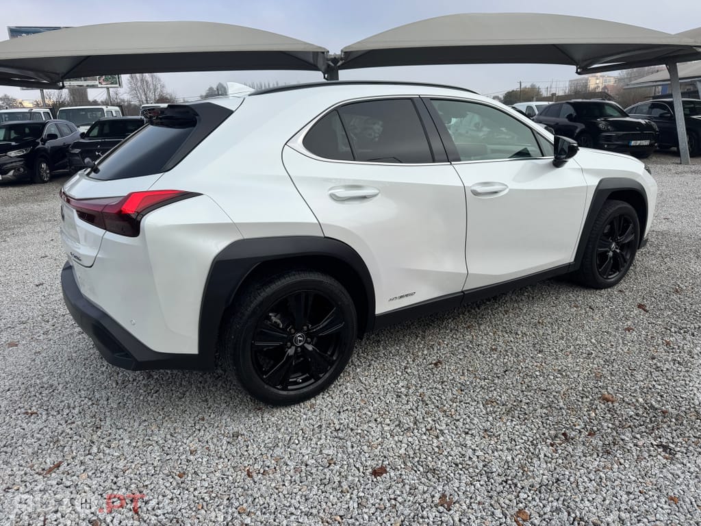 Lexus UX Special Edition (LCA)