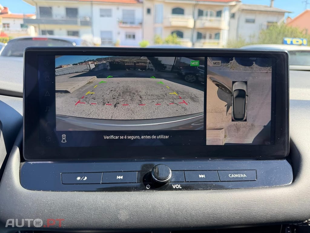 Nissan Qashqai 1.3 DIG-T N-Connecta LED