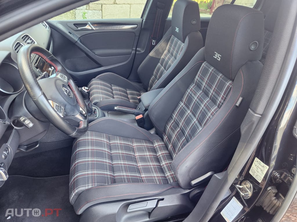 Volkswagen Golf 2.0 GTI Edition 35