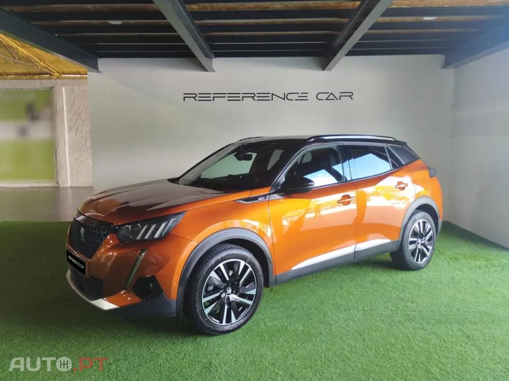Peugeot 2008 1.2 PureTech GT EAT8