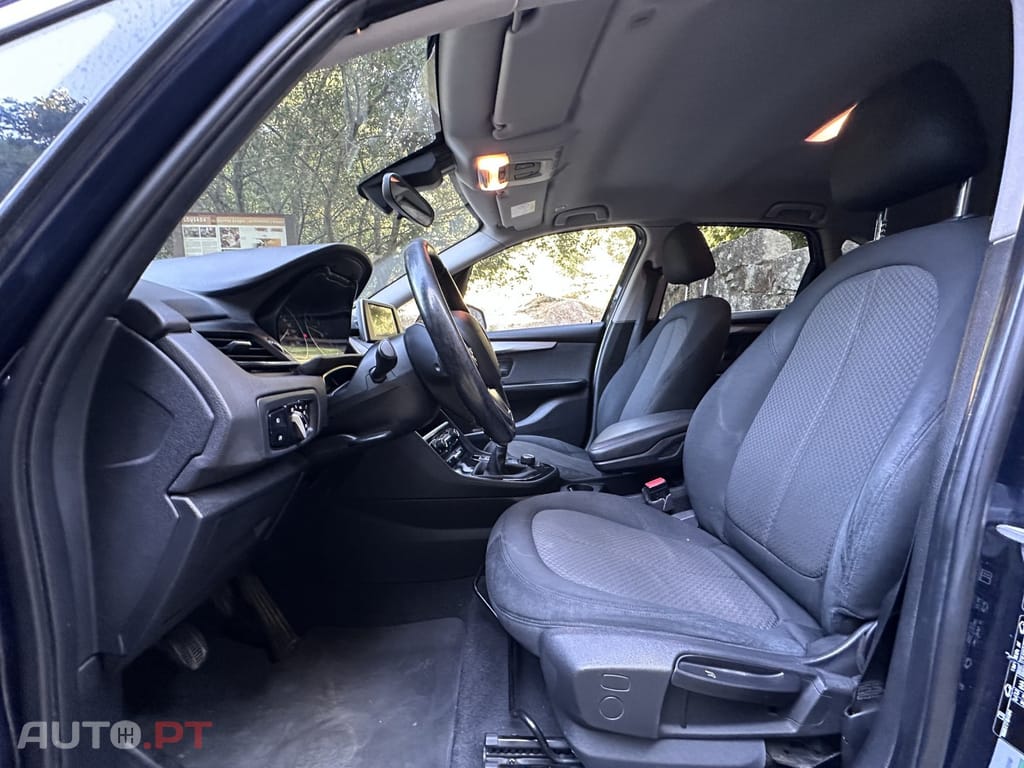 BMW 216 d Line Luxury