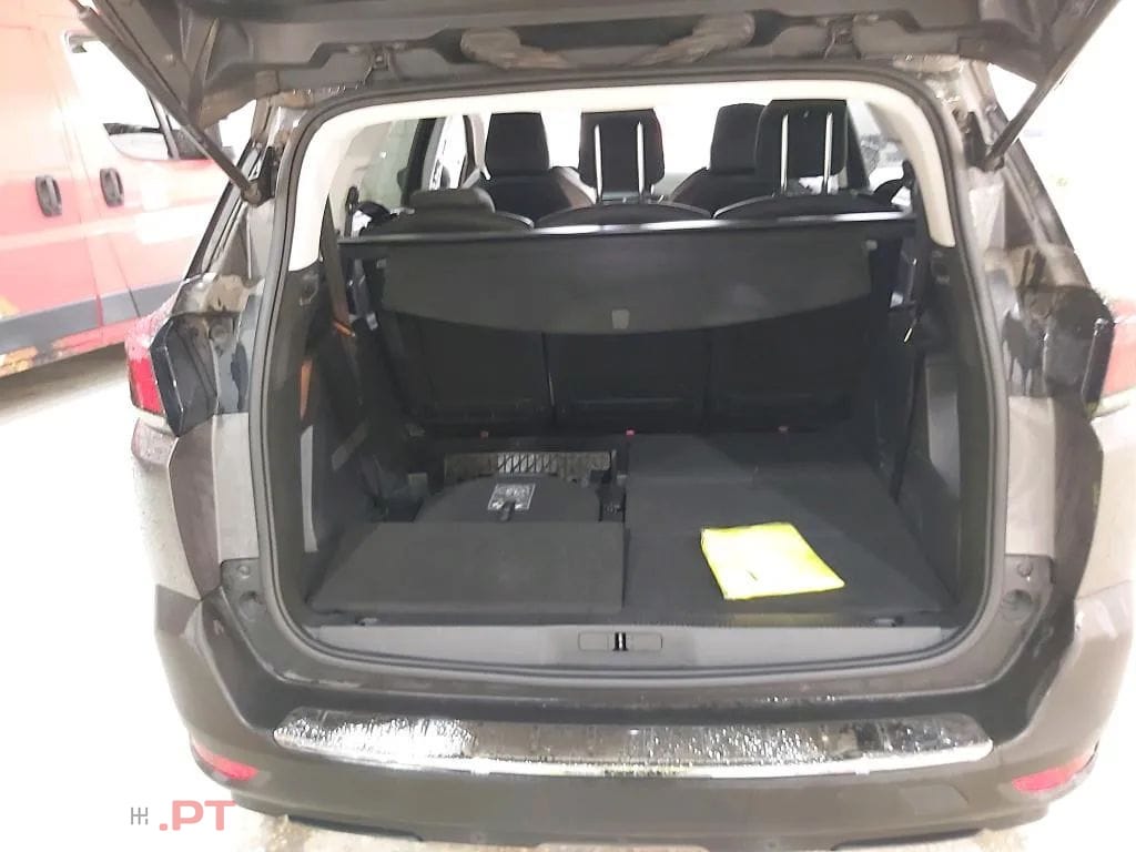 Peugeot 5008 1.5 BlueHDi Allure