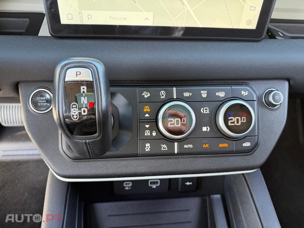 Land Rover Defender 2.0 D 110 AWD S