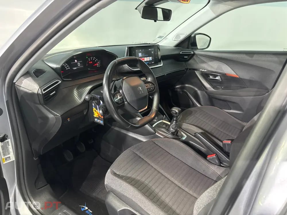 Peugeot 2008 1.2 PureTech Active