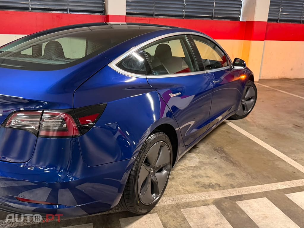 Tesla Model 3 Standard Range Plus RWD