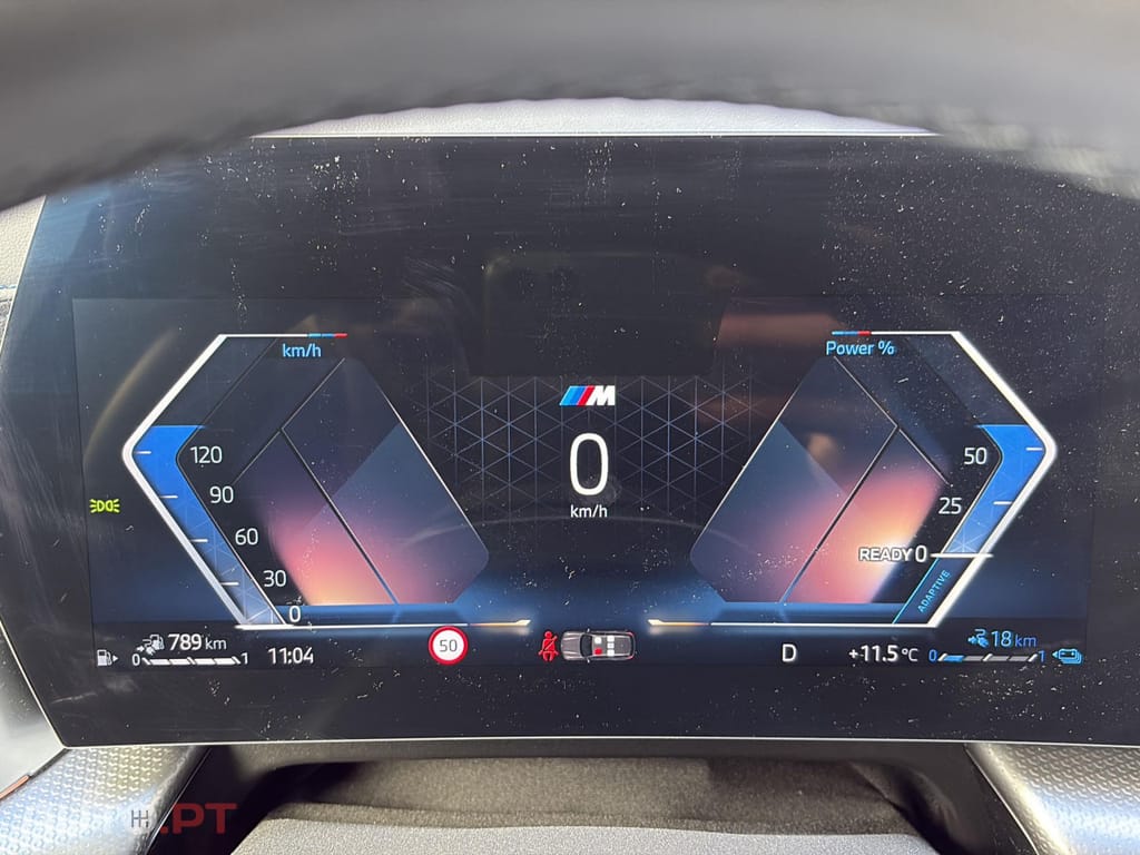 BMW X1 xDrive25e Pack Desportivo M