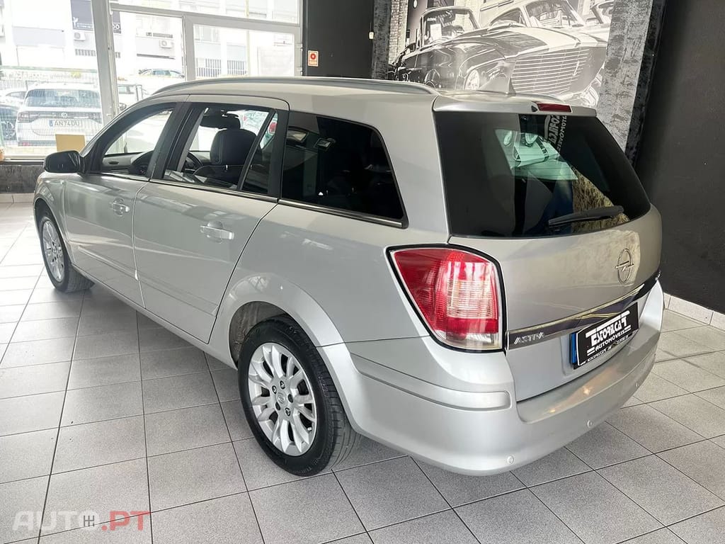 Opel Astra Caravan 1.7 CDTi Cosmo ecoFLEX