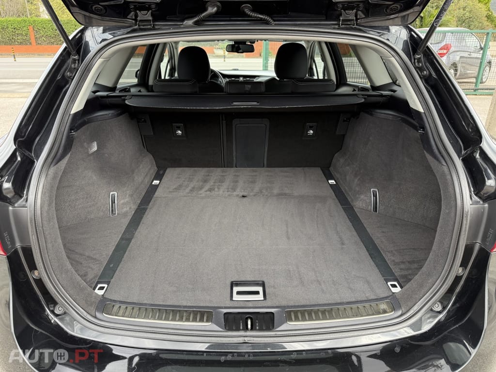 Toyota Avensis 2.0 D-4D Sport
