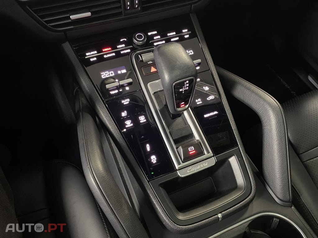 Porsche Cayenne 3.0 E-Hybrid Tiptronic