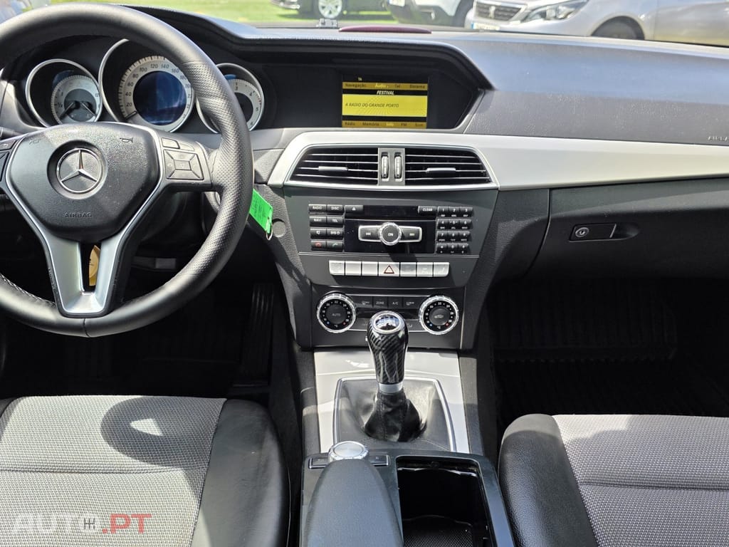 Mercedes-Benz C 200 AVANGARD — fotografia 12