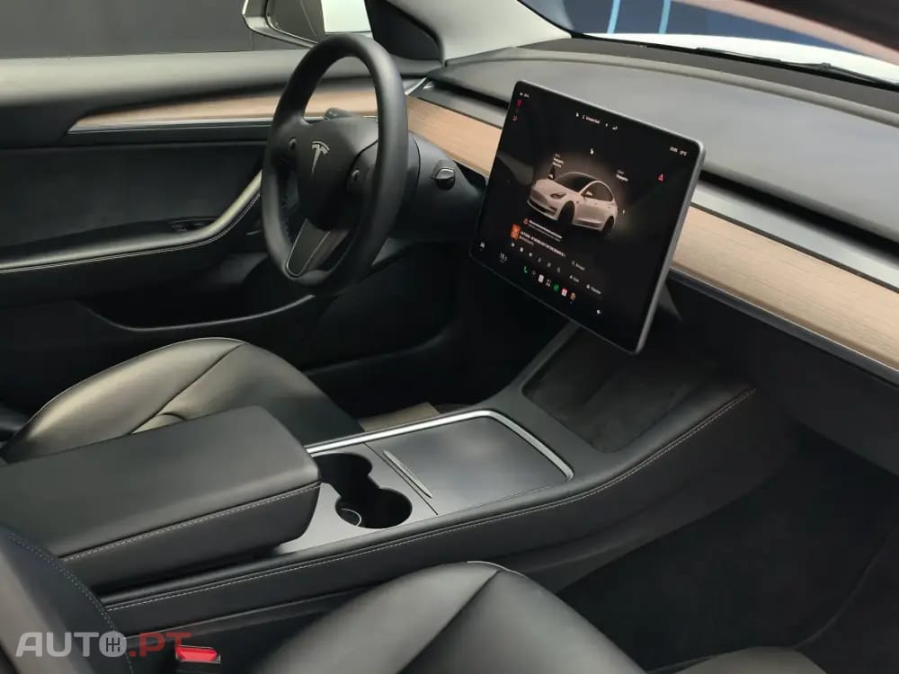 Tesla Model 3 Performance Tração Integral