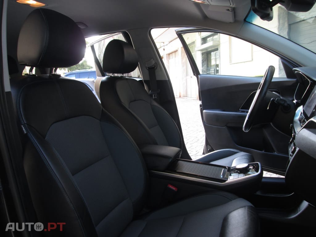 Kia Niro 39.2kWh Move 39