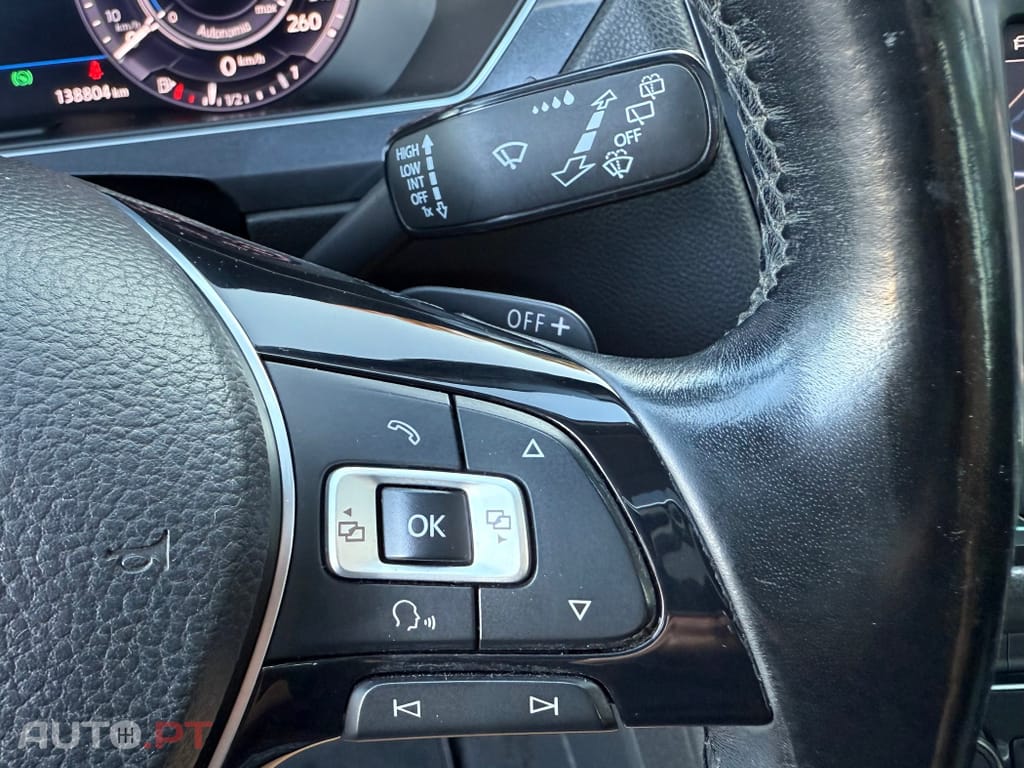 Volkswagen Tiguan 2.0 TDI R-Line DSG 4Motion