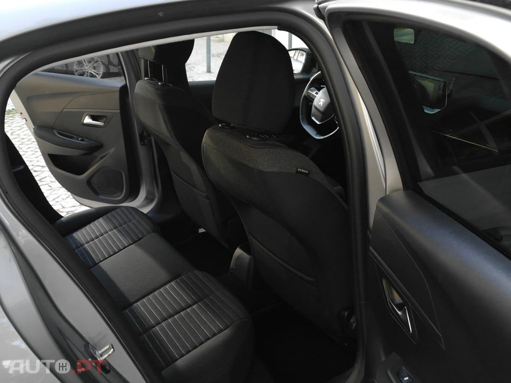 Peugeot 208 1.5 BlueHDi Active