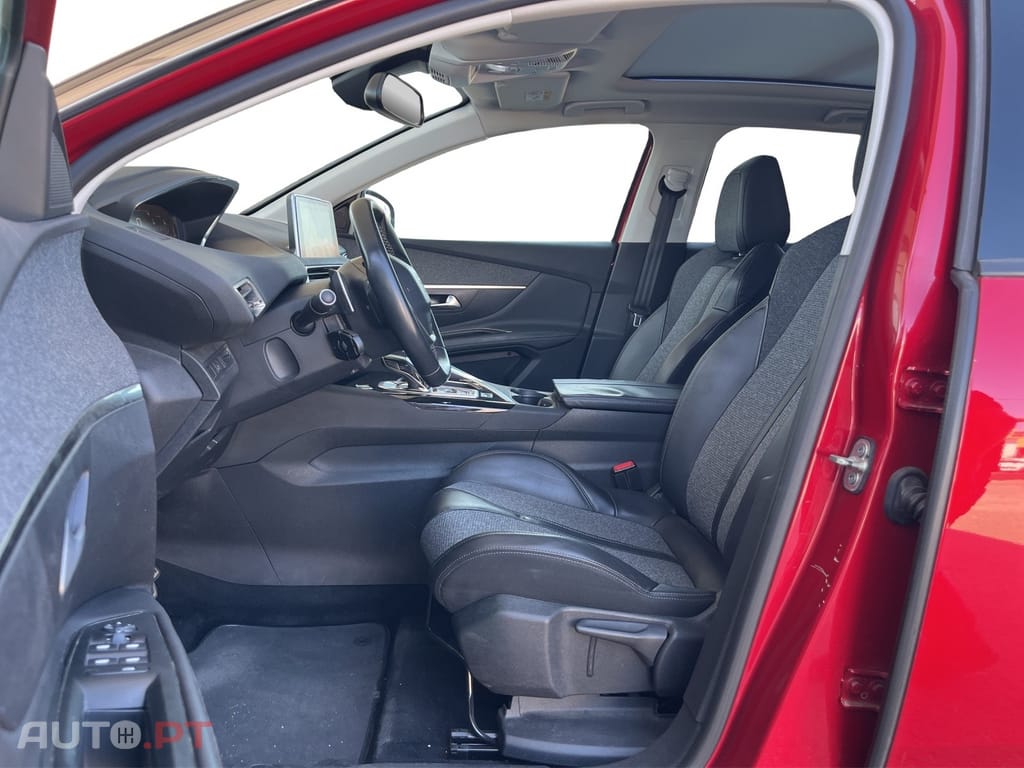 Peugeot 3008 1.2 PureTech Allure EAT6