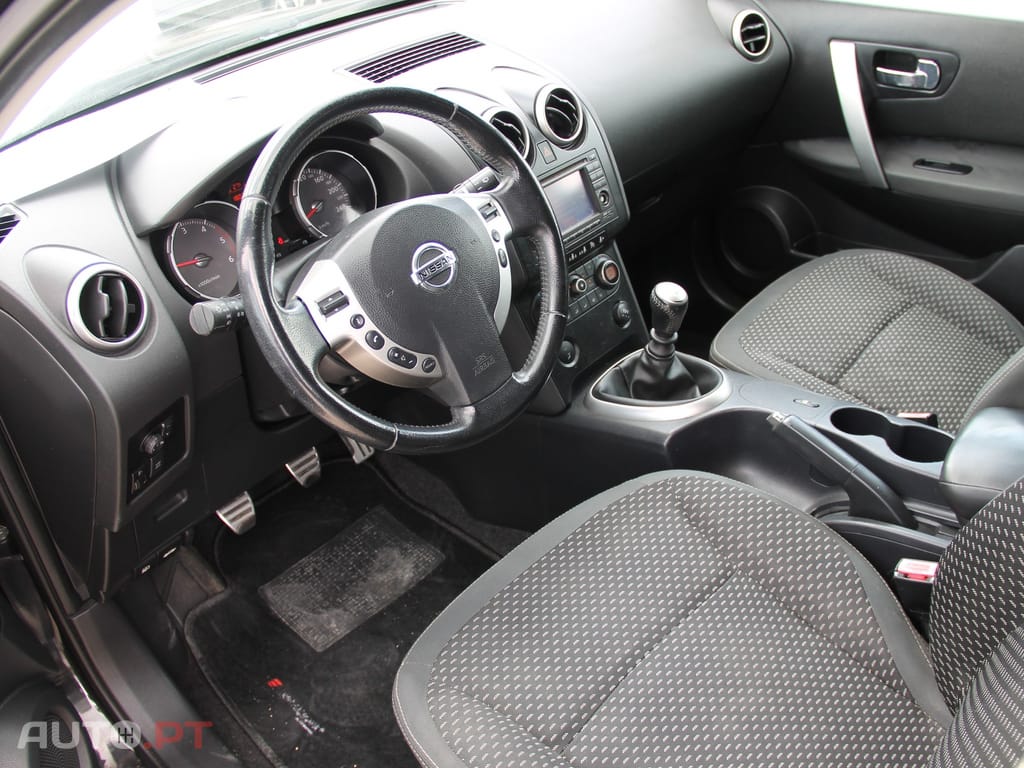 Nissan Qashqai 1.5 dCi Acenta — fotografia 6