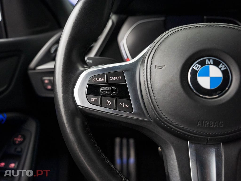 BMW 216 d Pack Desportivo M