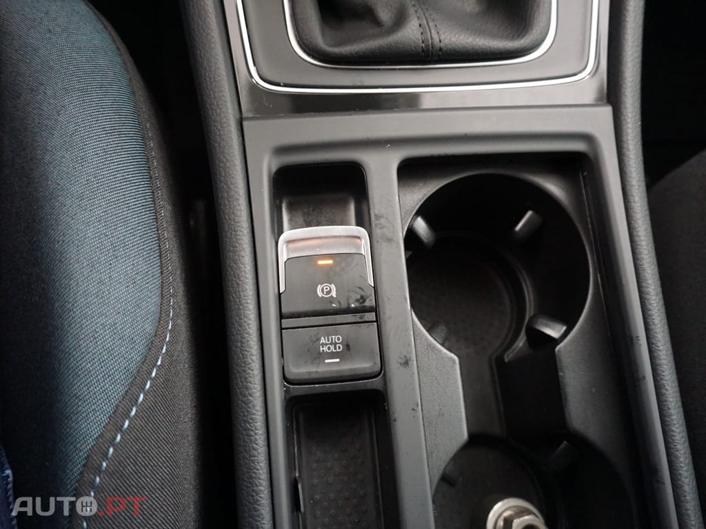 Volkswagen Golf 1.0 TSI OPF IQ.DRIVE