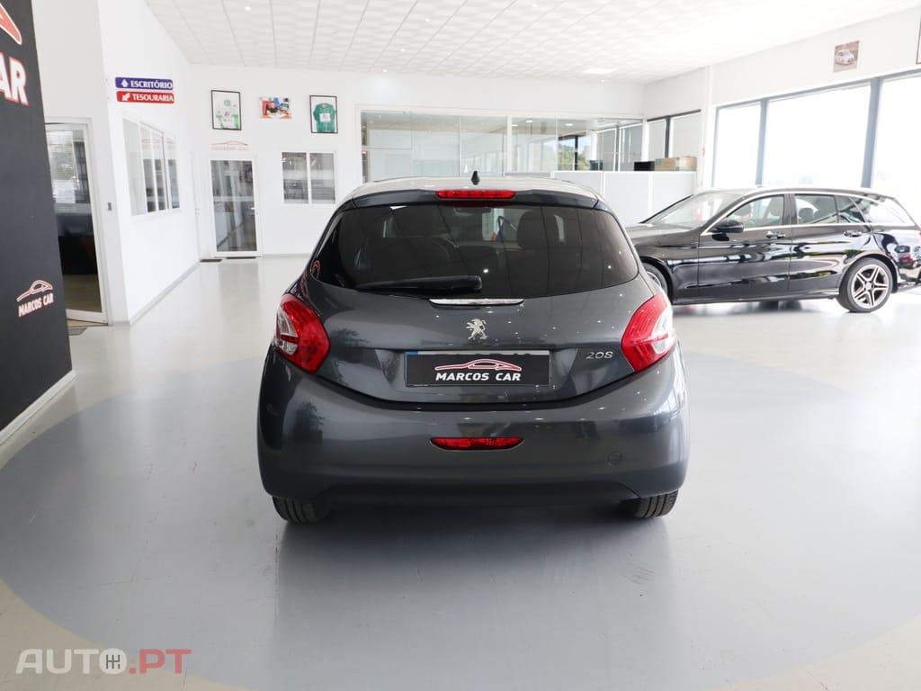 Peugeot 208 1.4 HDi Active