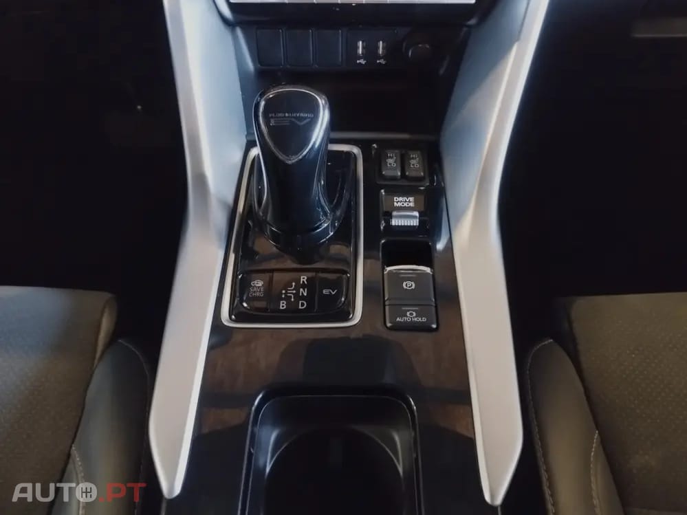 Mitsubishi Eclipse Cross 2.4 PHEV (PlugIn)