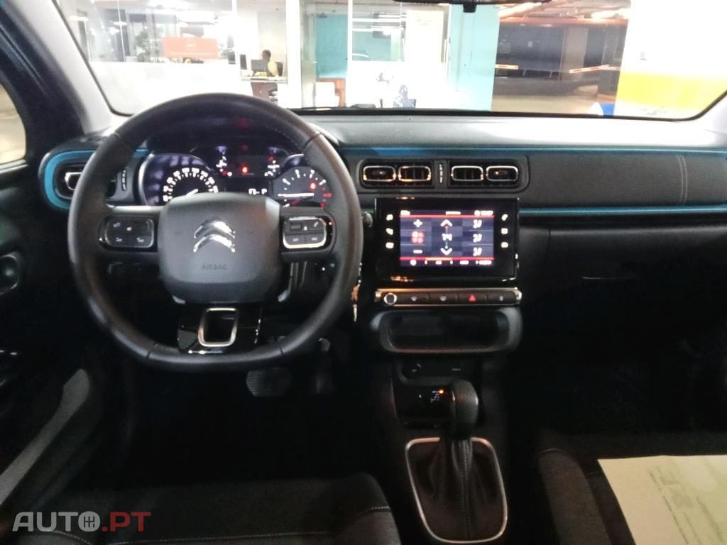 Citroen C3 1.2 PureTech Shine EAT6