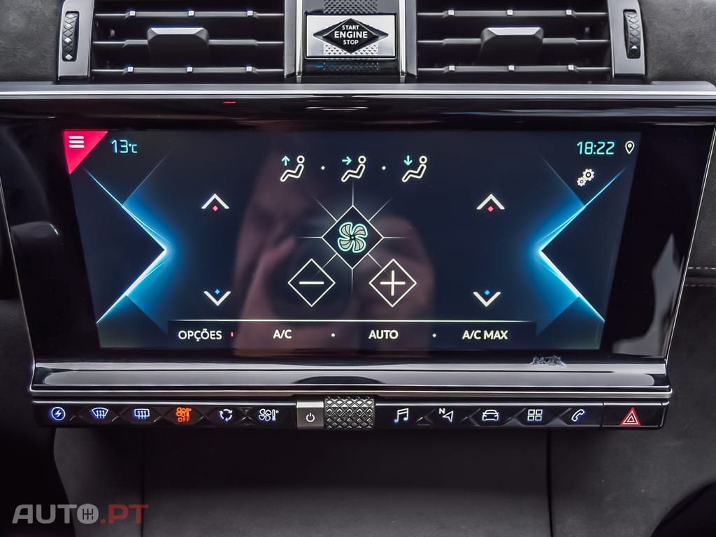 DS DS7 Crossback E-Tense Performance Line+ EAT8