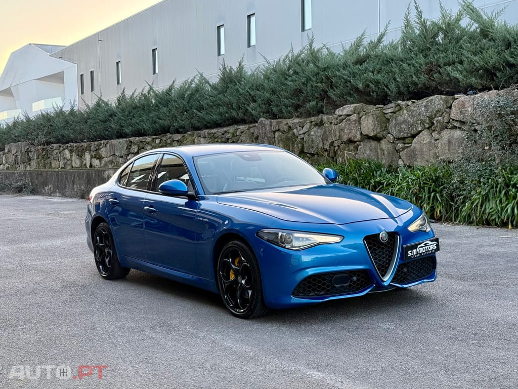 Alfa Romeo Giulia 2.0 Turbo 16V AT8-Q4 Veloce