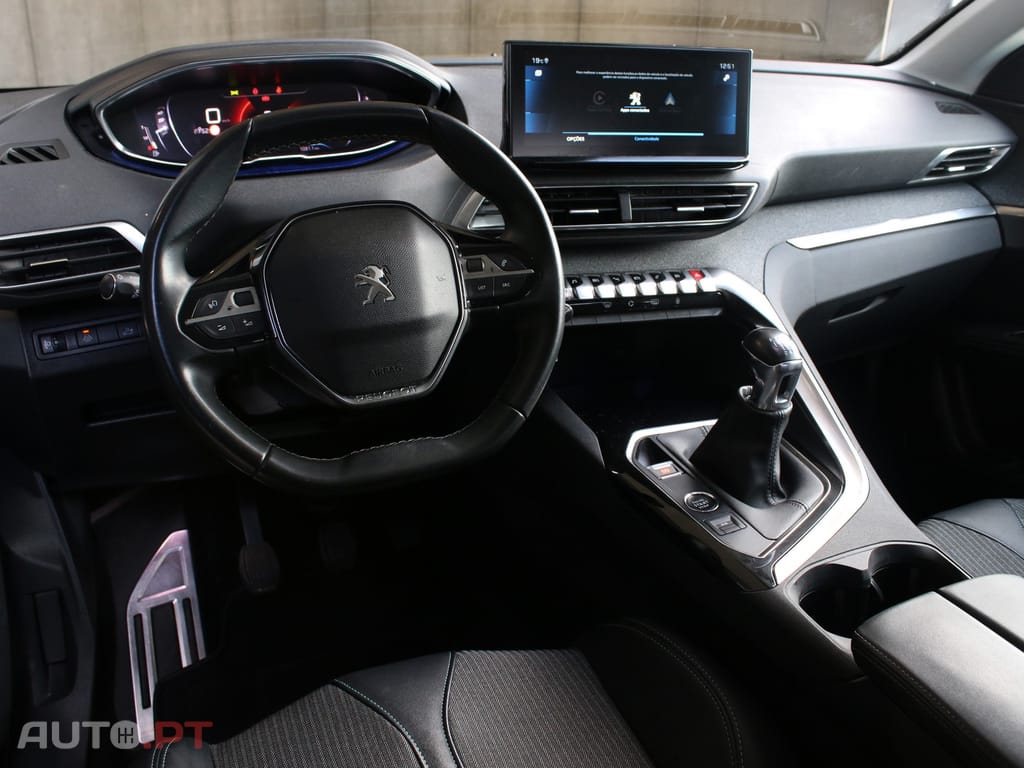 Peugeot 3008 1.2 PureTech Allure