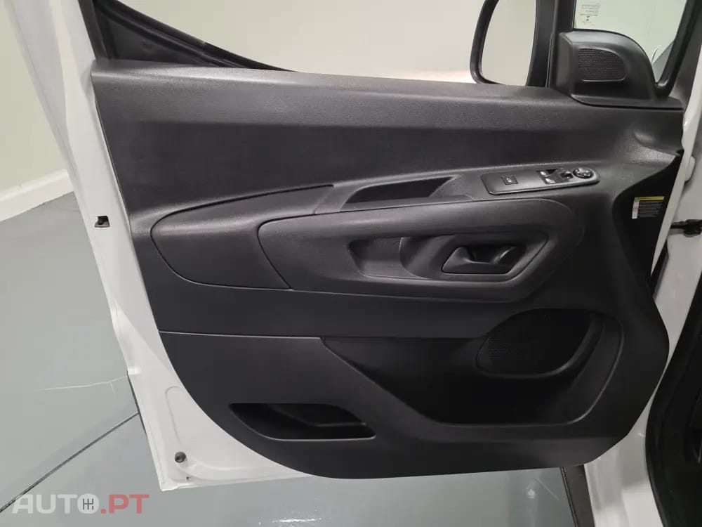 Peugeot Partner 1.5 BLUEHDI LONGA IVA DEDUTIVEL
