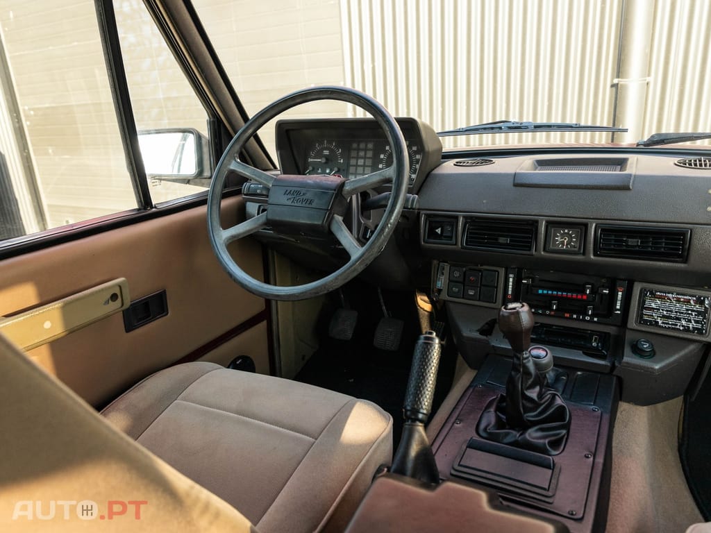 Land Rover Range Rover 3.9 EFi — fotografia 16