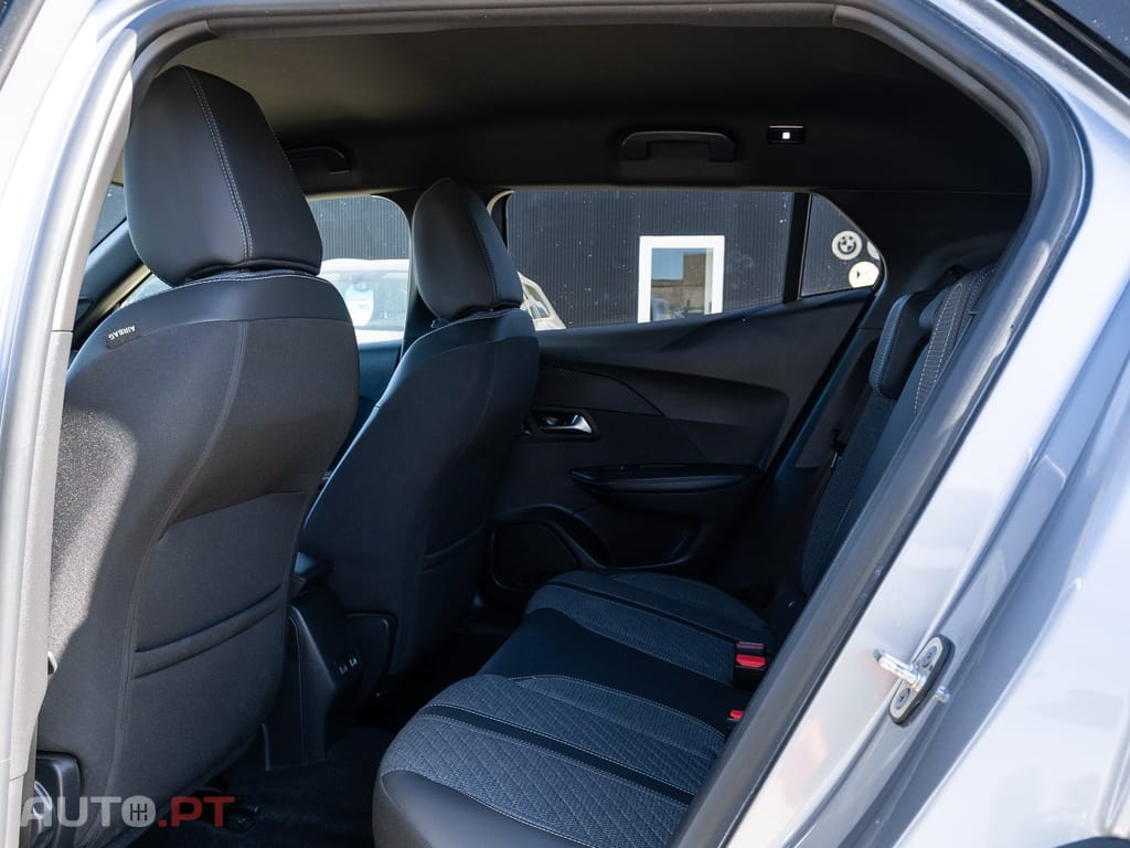 Peugeot 2008 1.2 PureTech Allure