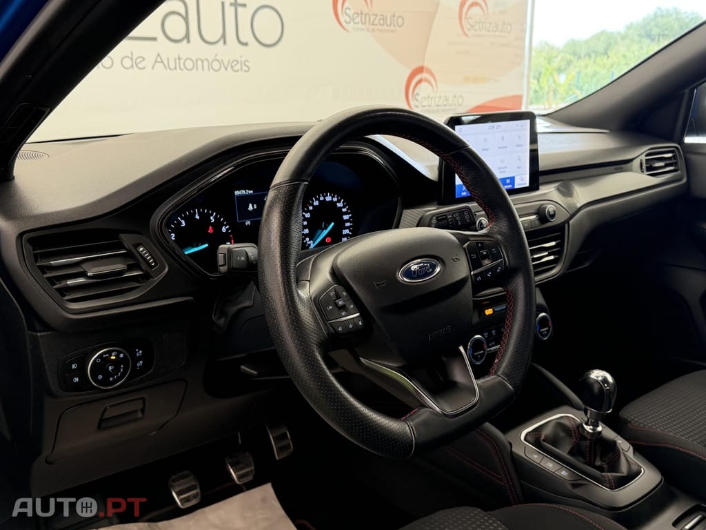 Ford Focus 1.0 EcoBoost ST-Line