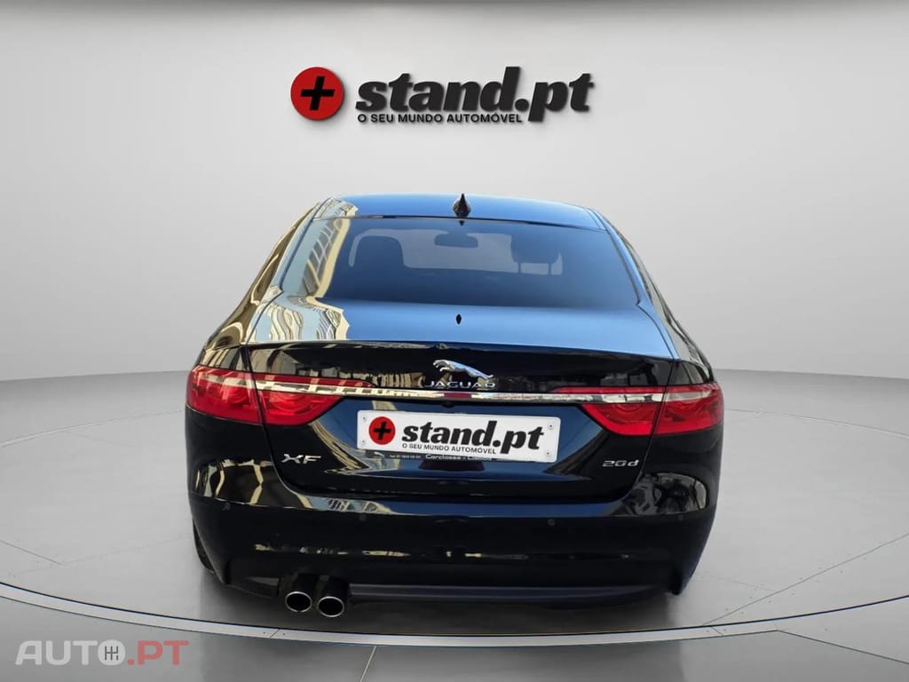 Jaguar XF 2.0 D Portfolio Aut.