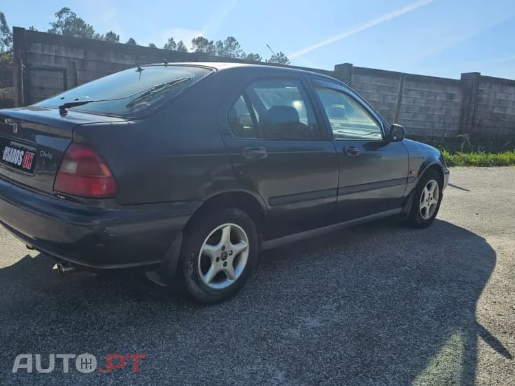 Honda Civic 1.4i Profile