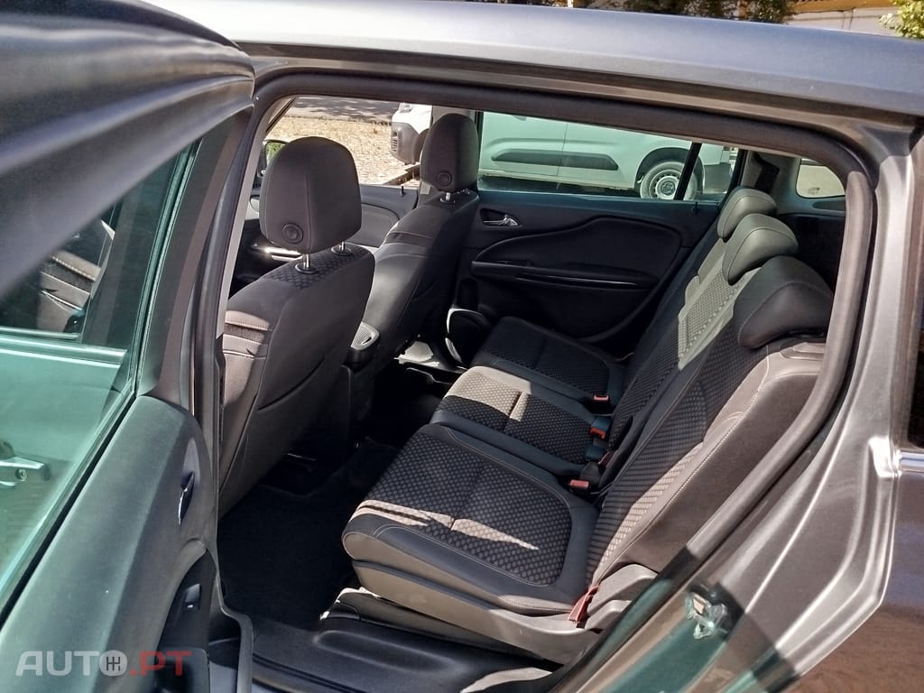 Opel Zafira TOURER C 1.6 CDTI 130CV — 2018