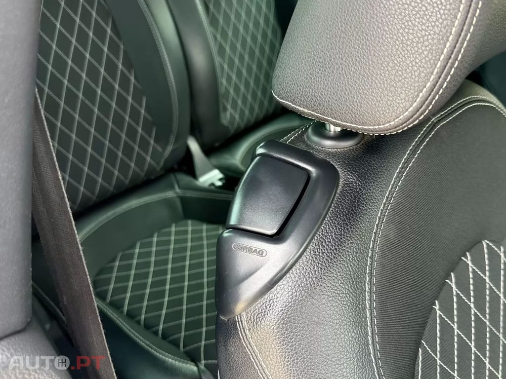 Volkswagen Scirocco 2.0 TDI Sport DSG