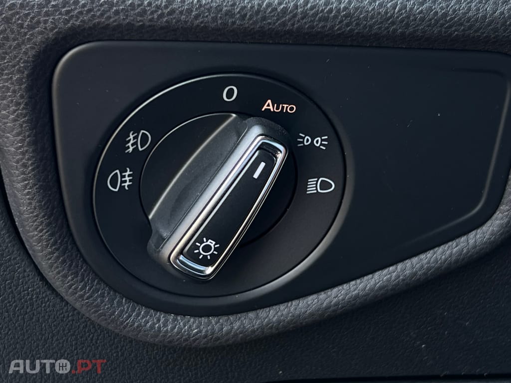 Volkswagen Touran 2.0 TDI Highline DSG