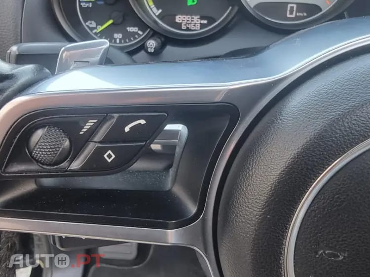 Porsche Cayenne S E-Hybrid