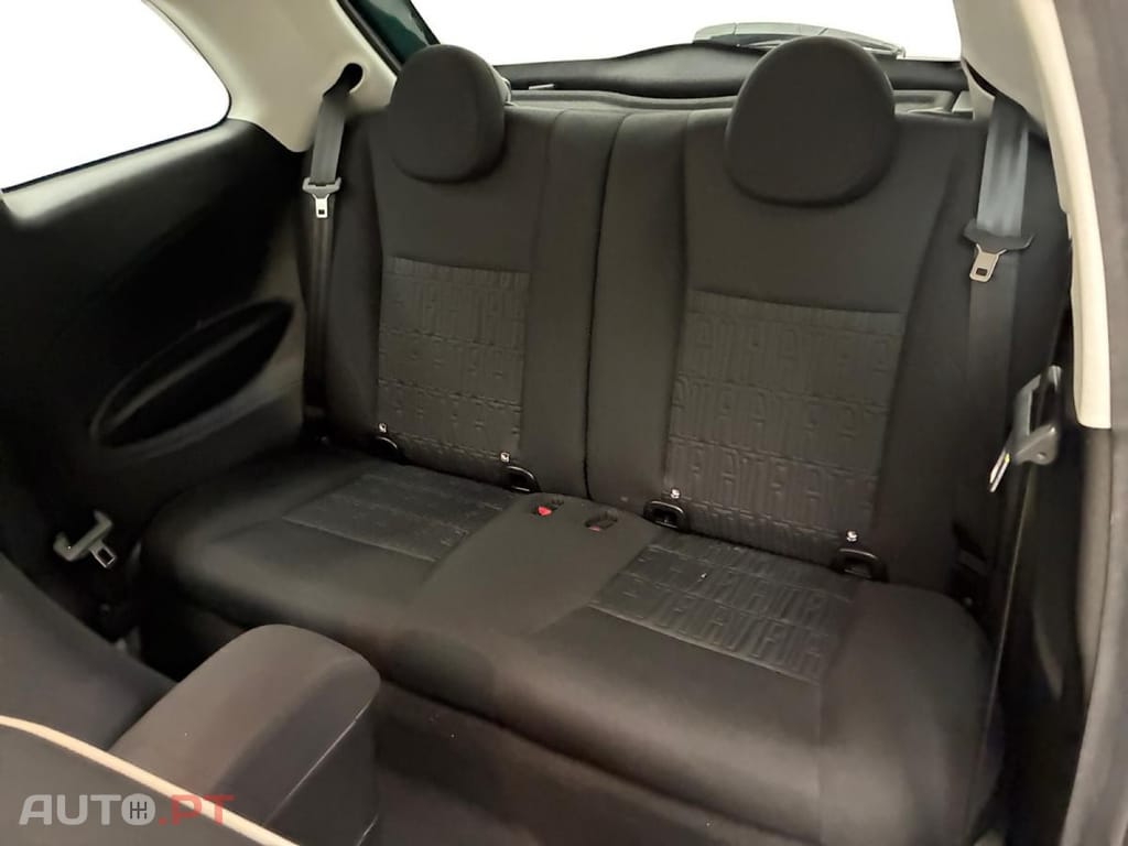 Fiat 500e La Prima